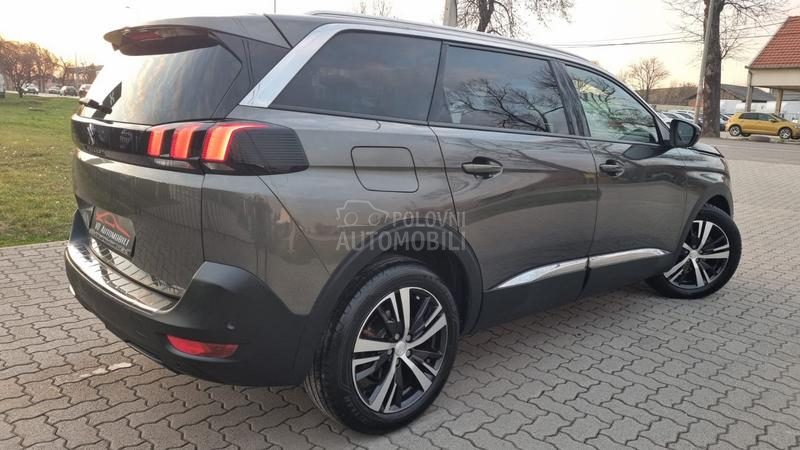 Peugeot 5008 ALLURE