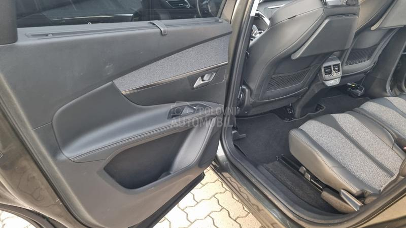 Peugeot 5008 ALLURE