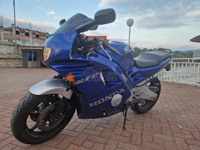 Honda Cbr F2