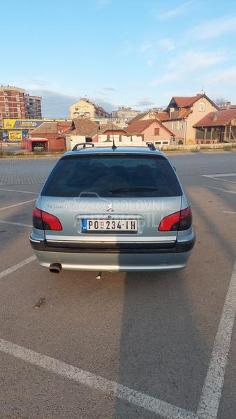 Peugeot 406 