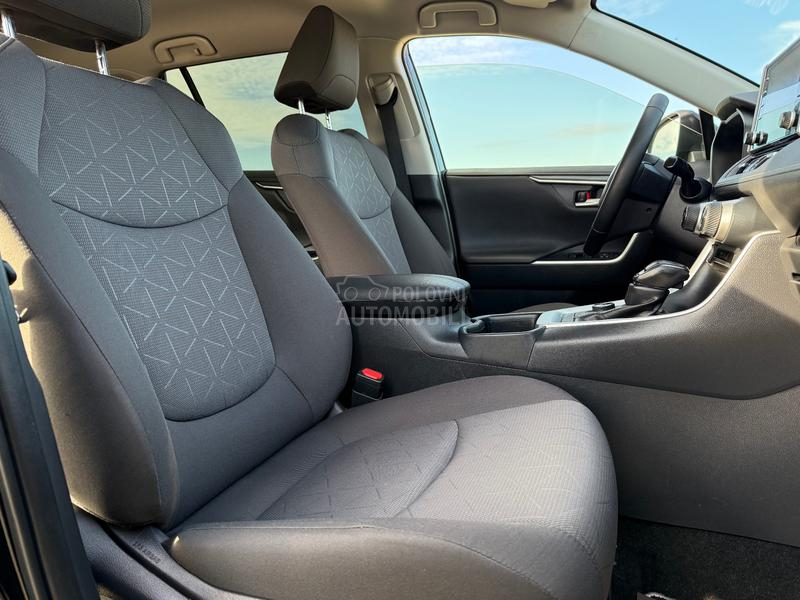 Toyota RAV 4 4x4//HIBRID//KAM