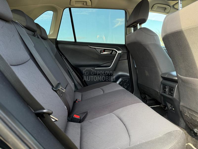 Toyota RAV 4 4x4//HIBRID//KAM