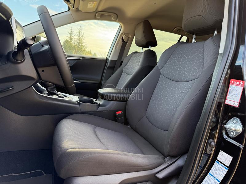 Toyota RAV 4 4x4//HIBRID//KAM