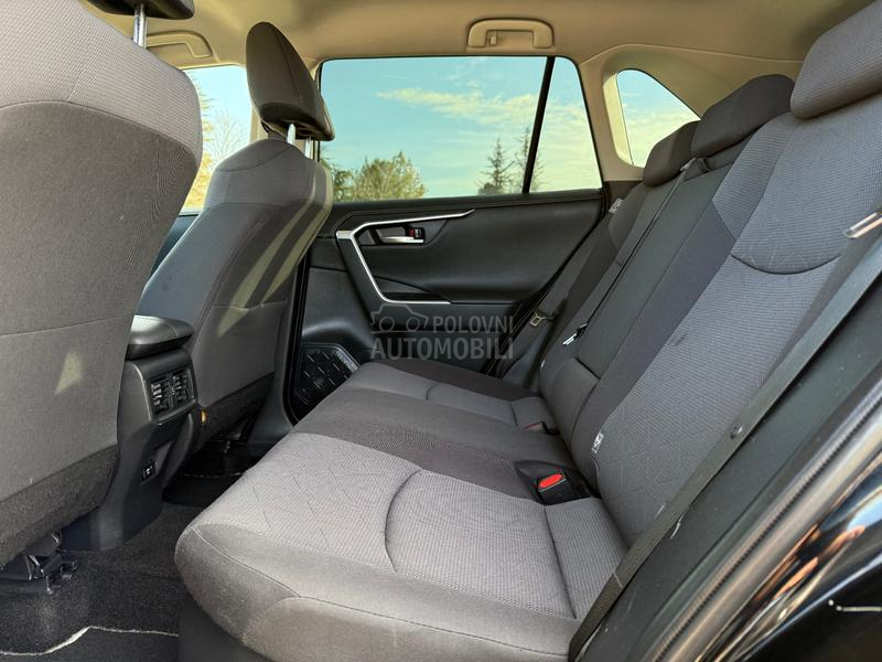 Toyota RAV 4 4x4//HIBRID//KAM
