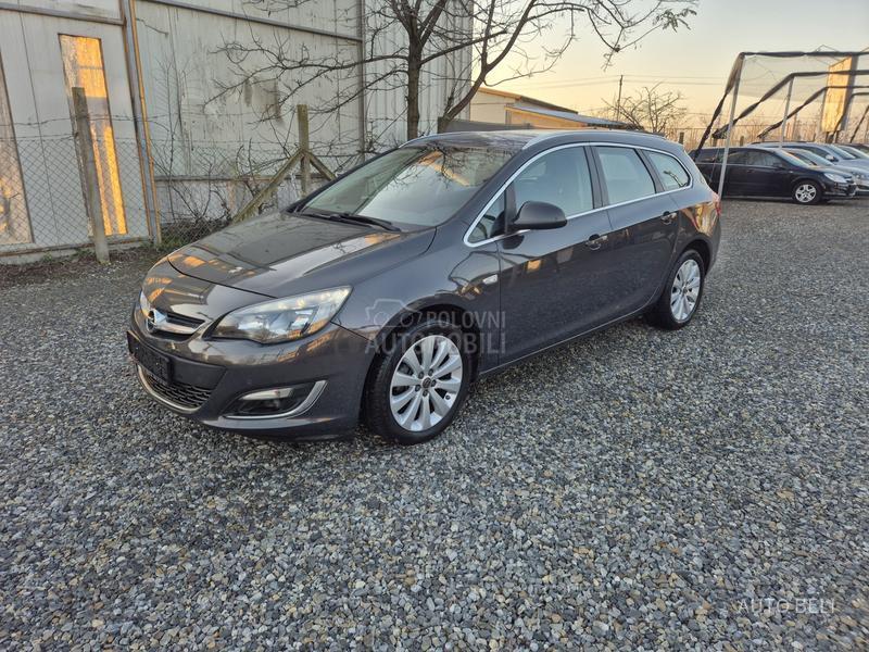 Opel Astra J 1.4 SportsTourer