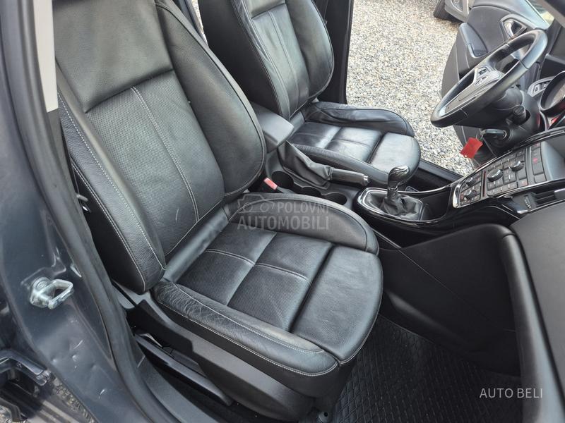 Opel Astra J 1.4 SportsTourer