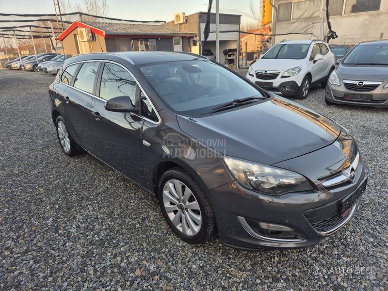 Opel Astra J 1.4 SportsTourer