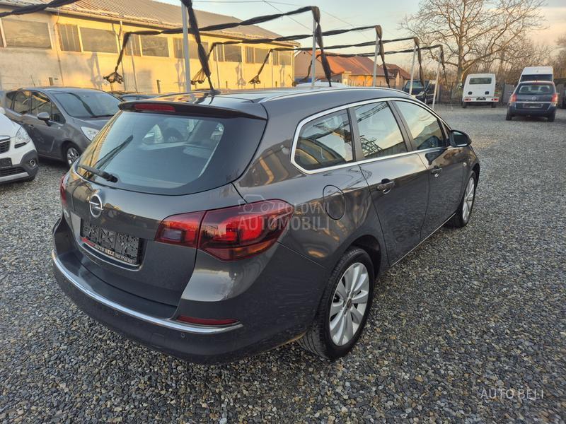 Opel Astra J 1.4 SportsTourer