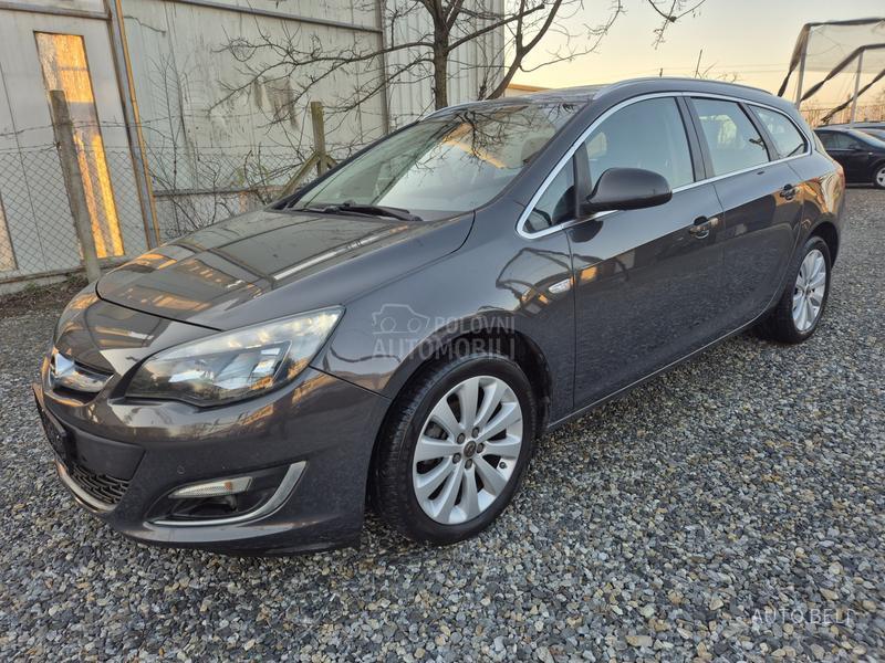 Opel Astra J 1.4 SportsTourer