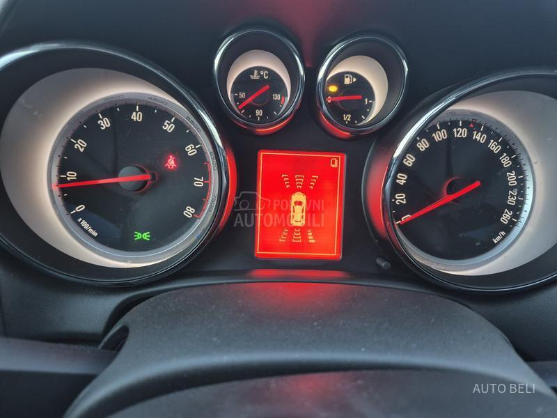 Opel Astra J 1.4 SportsTourer