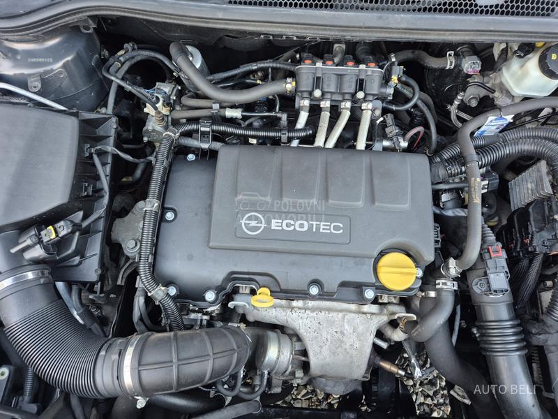 Opel Astra J 1.4 SportsTourer