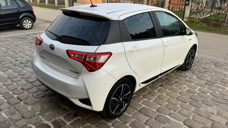 Toyota Yaris 1.5 Hybride