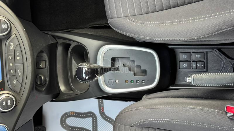 Toyota Yaris 1.5 Hybride