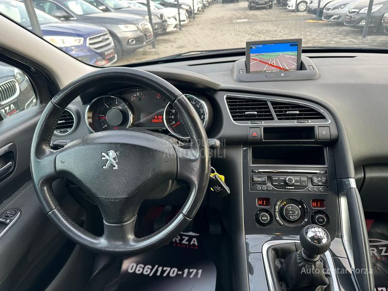 Peugeot 3008 N O V / N A V I