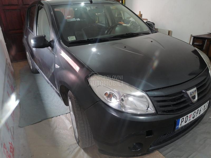 Dacia Sandero 