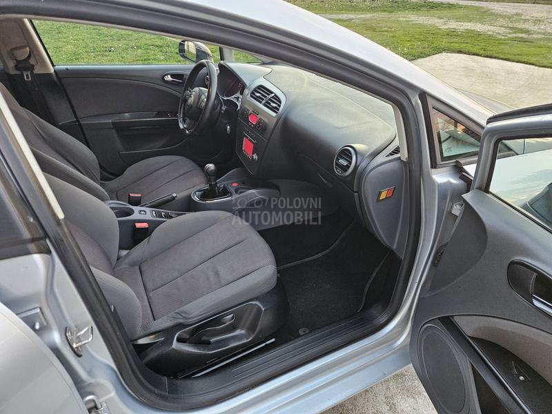 Seat Leon 1.8TSI  STYLE