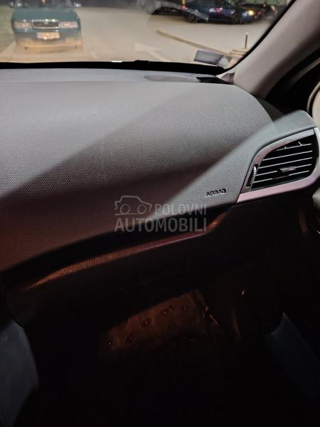 Peugeot 207 1.6 e-Hdi OUTDOOR