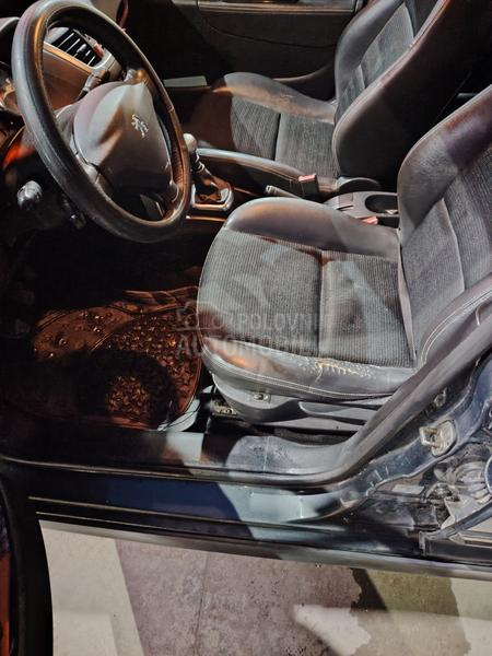 Peugeot 207 1.6 e-Hdi OUTDOOR