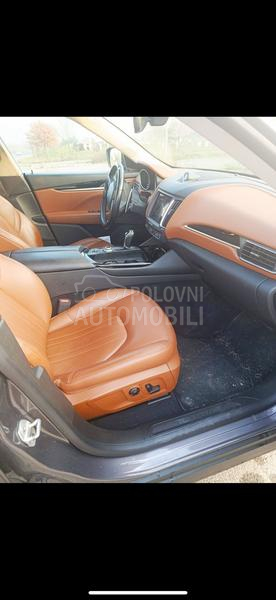 Maserati Levante Q4