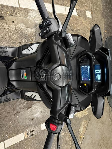Yamaha X max Tech Max