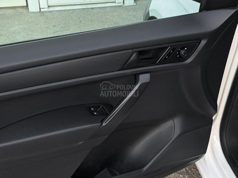 Volkswagen Caddy MAXI SERV.ISNA