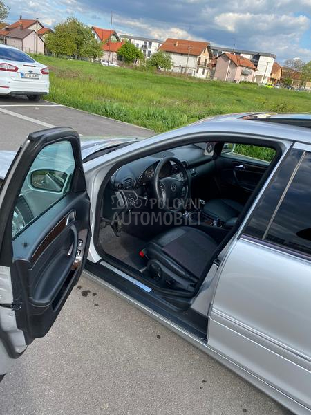 Mercedes Benz C 220 