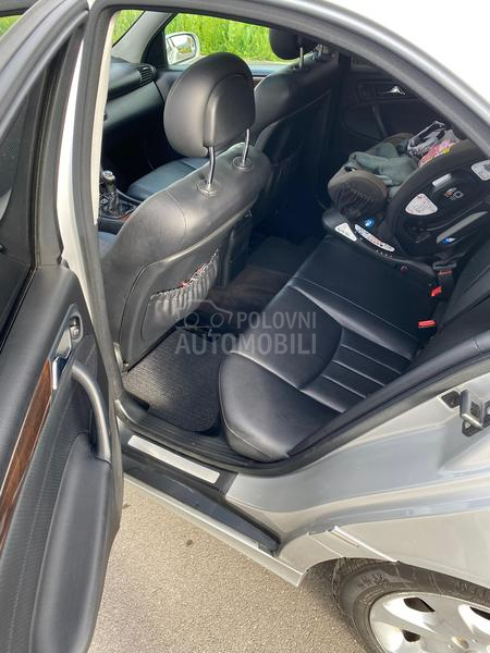 Mercedes Benz C 220 