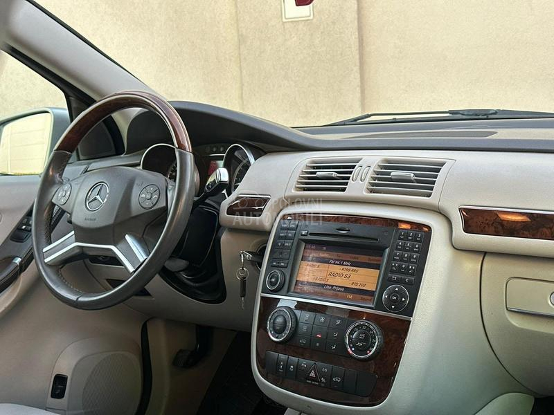 Mercedes Benz R 350 