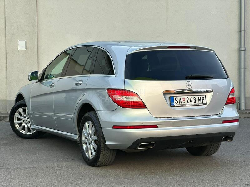 Mercedes Benz R 350 