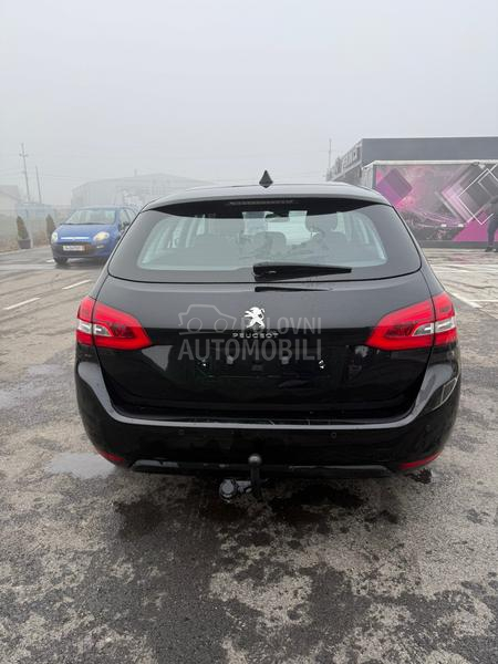 Peugeot 308 1.6HDI/LED