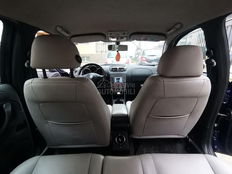 Alfa Romeo 147 vi.di op.is