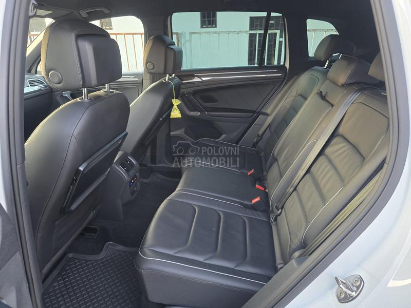 Volkswagen Tiguan R Line   4Motion