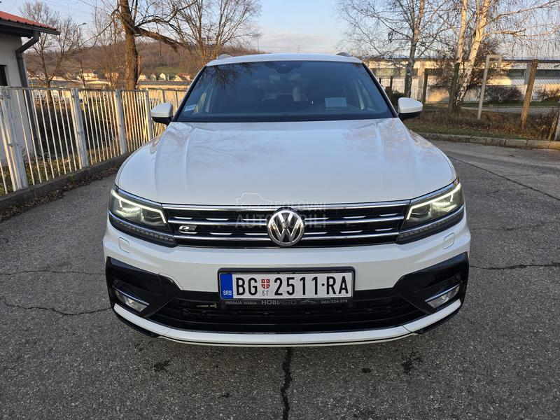 Volkswagen Tiguan R Line   4Motion