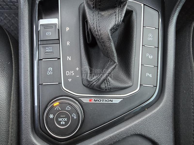 Volkswagen Tiguan R Line   4Motion