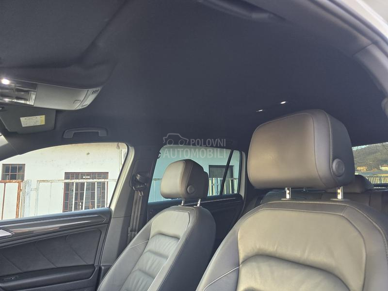Volkswagen Tiguan R Line   4Motion