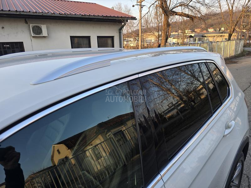 Volkswagen Tiguan R Line   4Motion