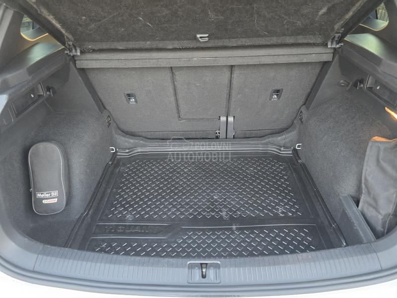 Volkswagen Tiguan R Line   4Motion