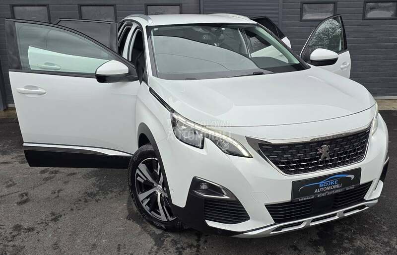 Peugeot 3008 1.5HDI ALLURE