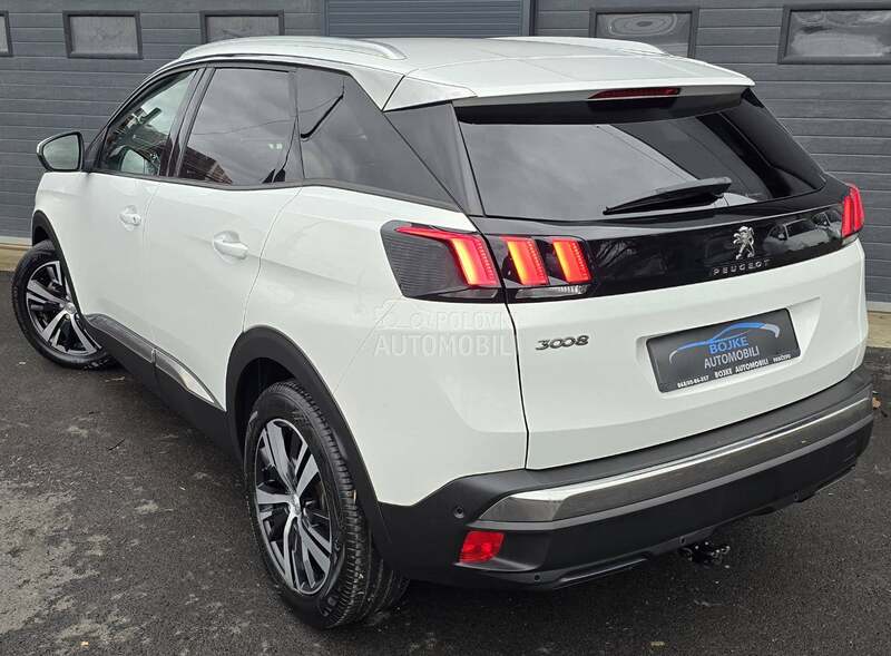 Peugeot 3008 1.5HDI ALLURE