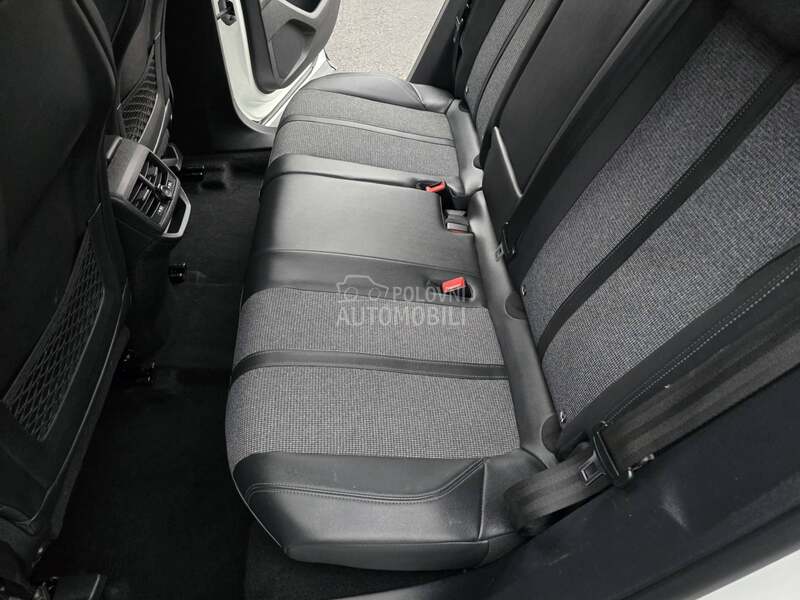 Peugeot 3008 1.5HDI ALLURE