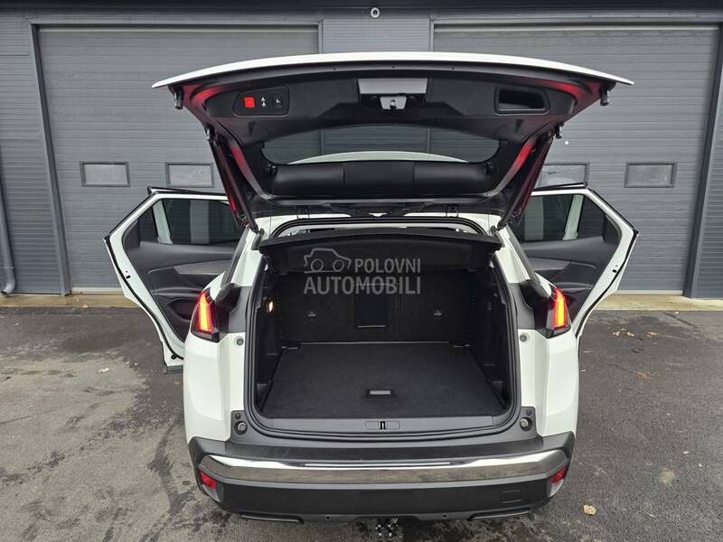Peugeot 3008 1.5HDI ALLURE