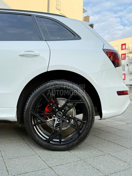Audi Q5 2.0TDI S-line