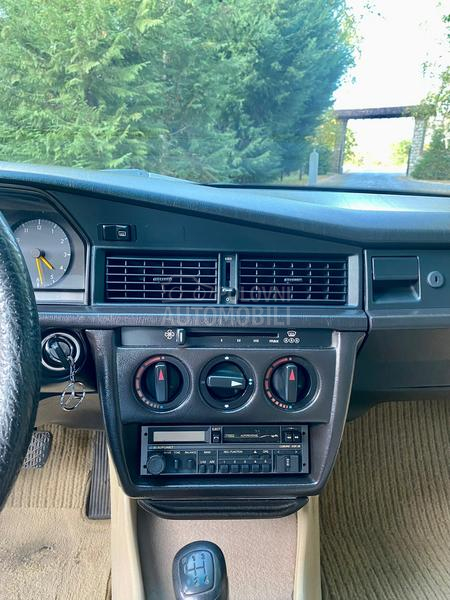 Mercedes Benz 190 190D