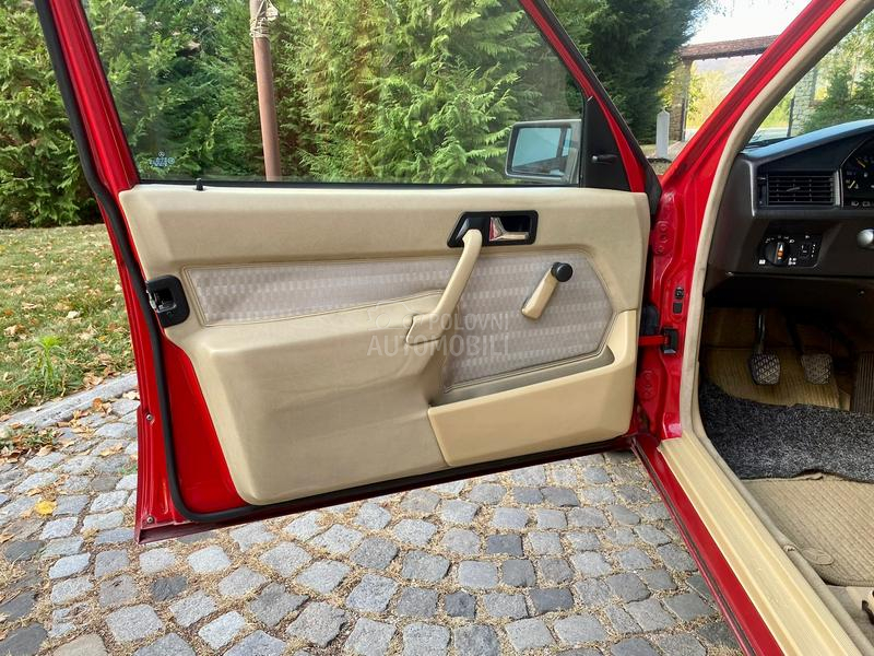 Mercedes Benz 190 190D