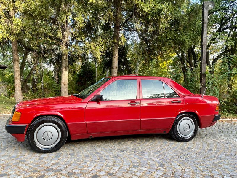 Mercedes Benz 190 190D