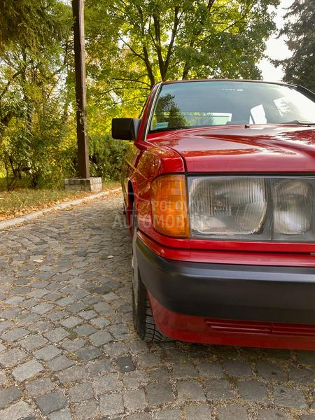 Mercedes Benz 190 190D