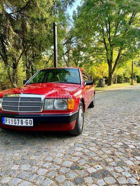 Mercedes Benz 190 190D