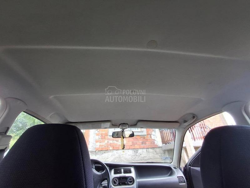 Daihatsu Sirion 1.3 sport