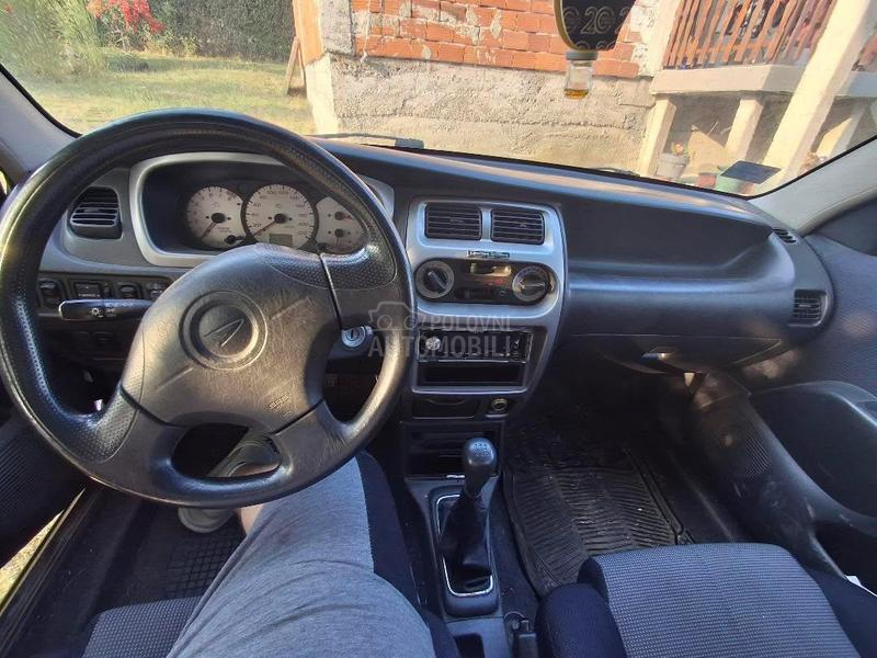 Daihatsu Sirion 1.3 sport