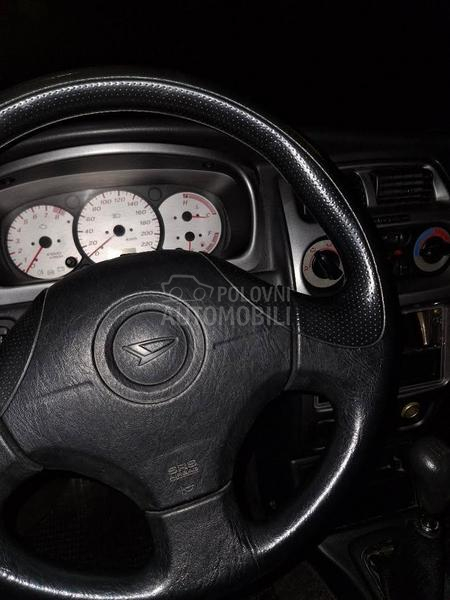 Daihatsu Sirion 1.3 sport